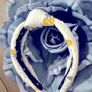 *Final* NWOT Lemon Eyelet Knotted Headband